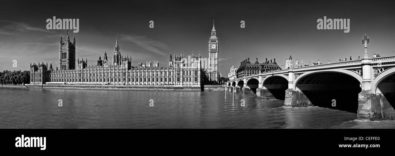 Westminster Bridge, il Palazzo di Westminster e il Big Ben Foto Stock