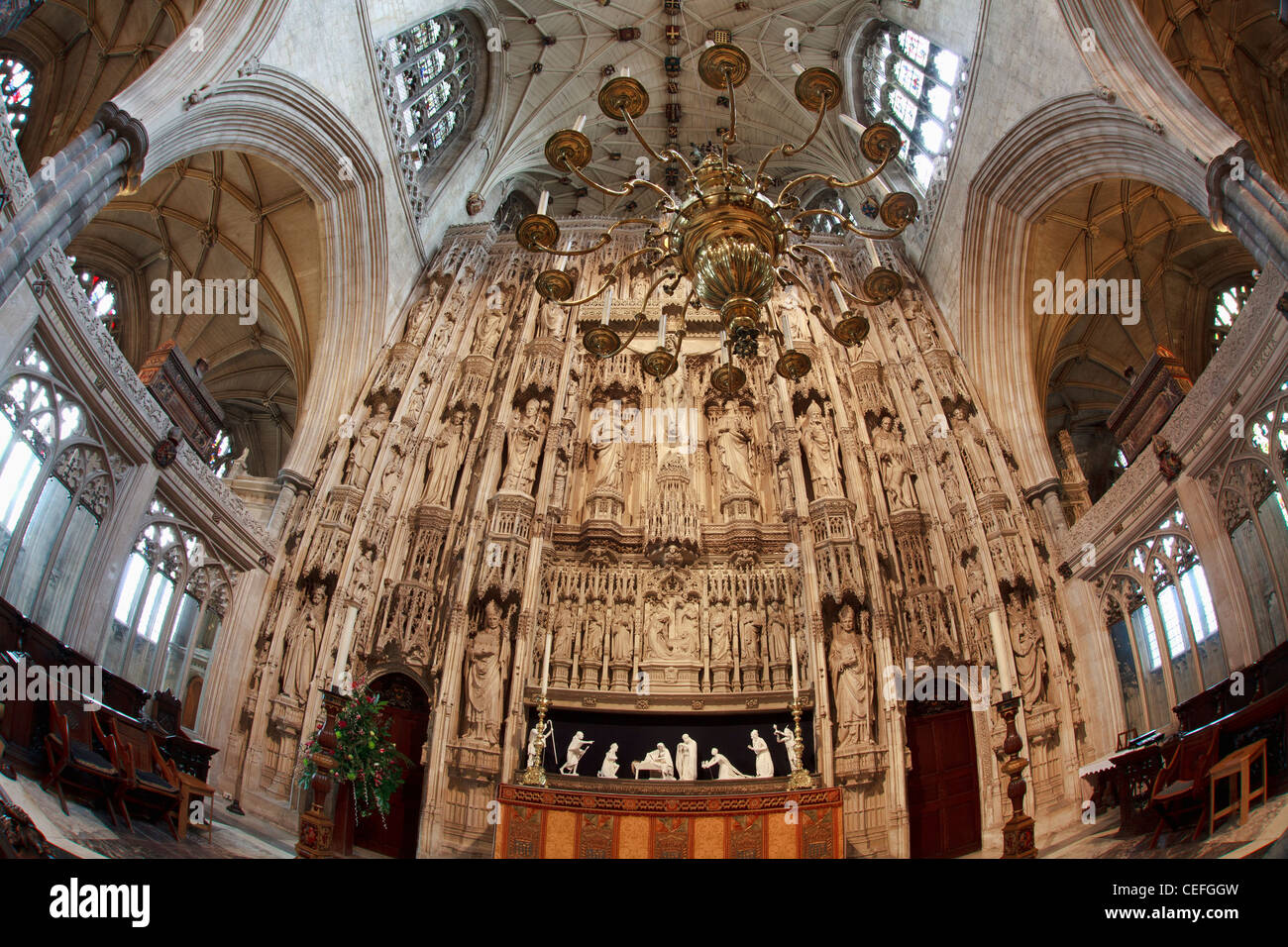 Altare Maggiore, la cattedrale di Winchester, Hampshire Inghilterra. Foto Stock