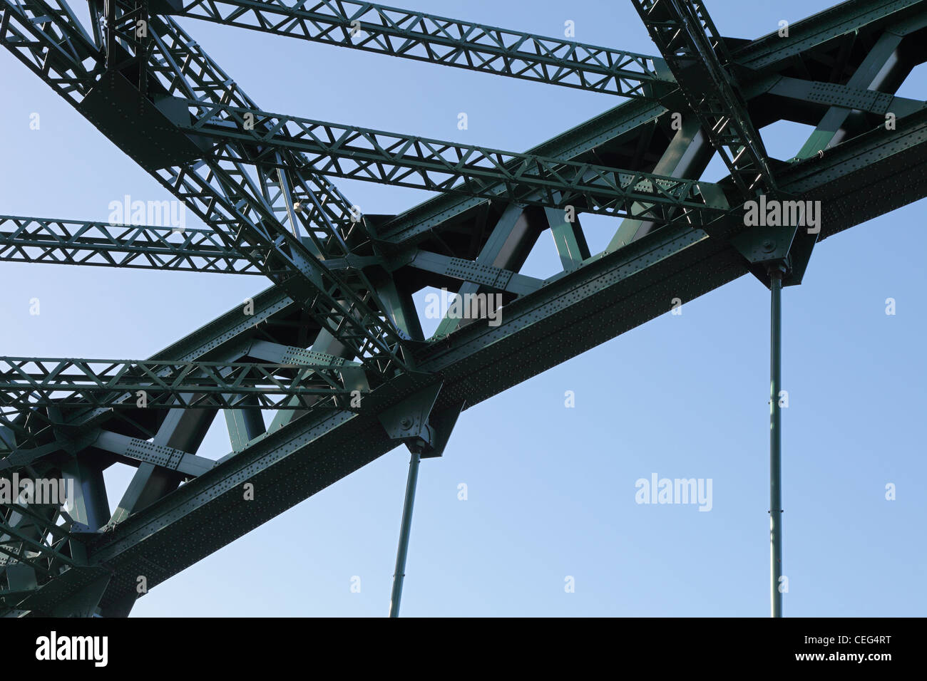 Vista dettagliata di Wearmouth ponte stradale Sunderland North East England Regno Unito Foto Stock