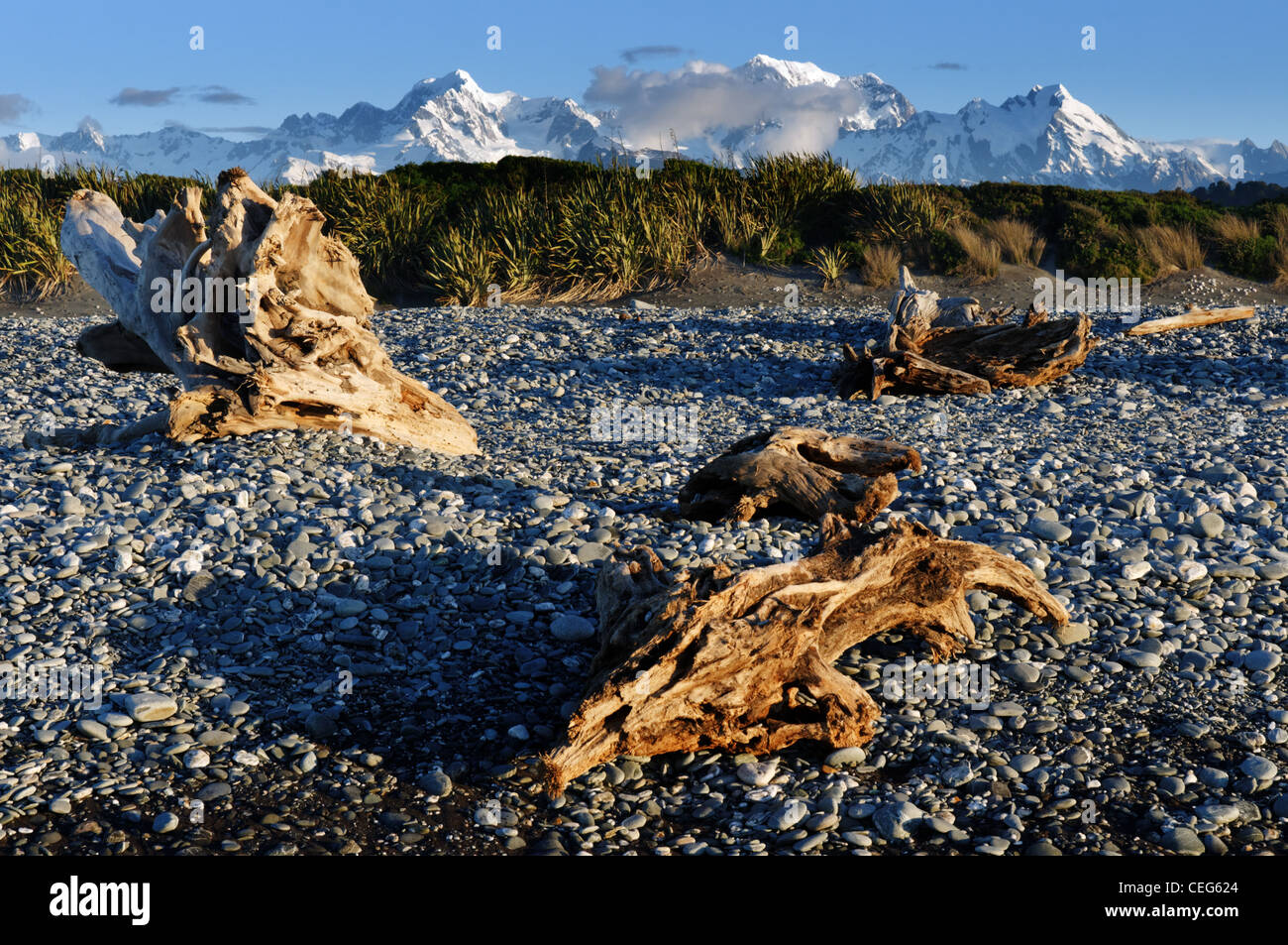 Mount Cook e le alpi del sud visto da Gillespie Beach, Nuova Zelanda Foto Stock