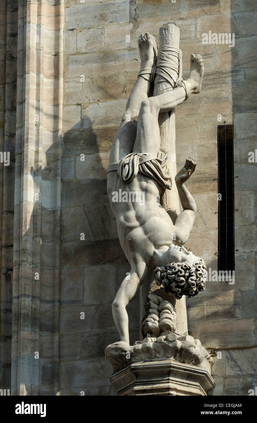 Il Duomo di Milano - Le statue Foto Stock