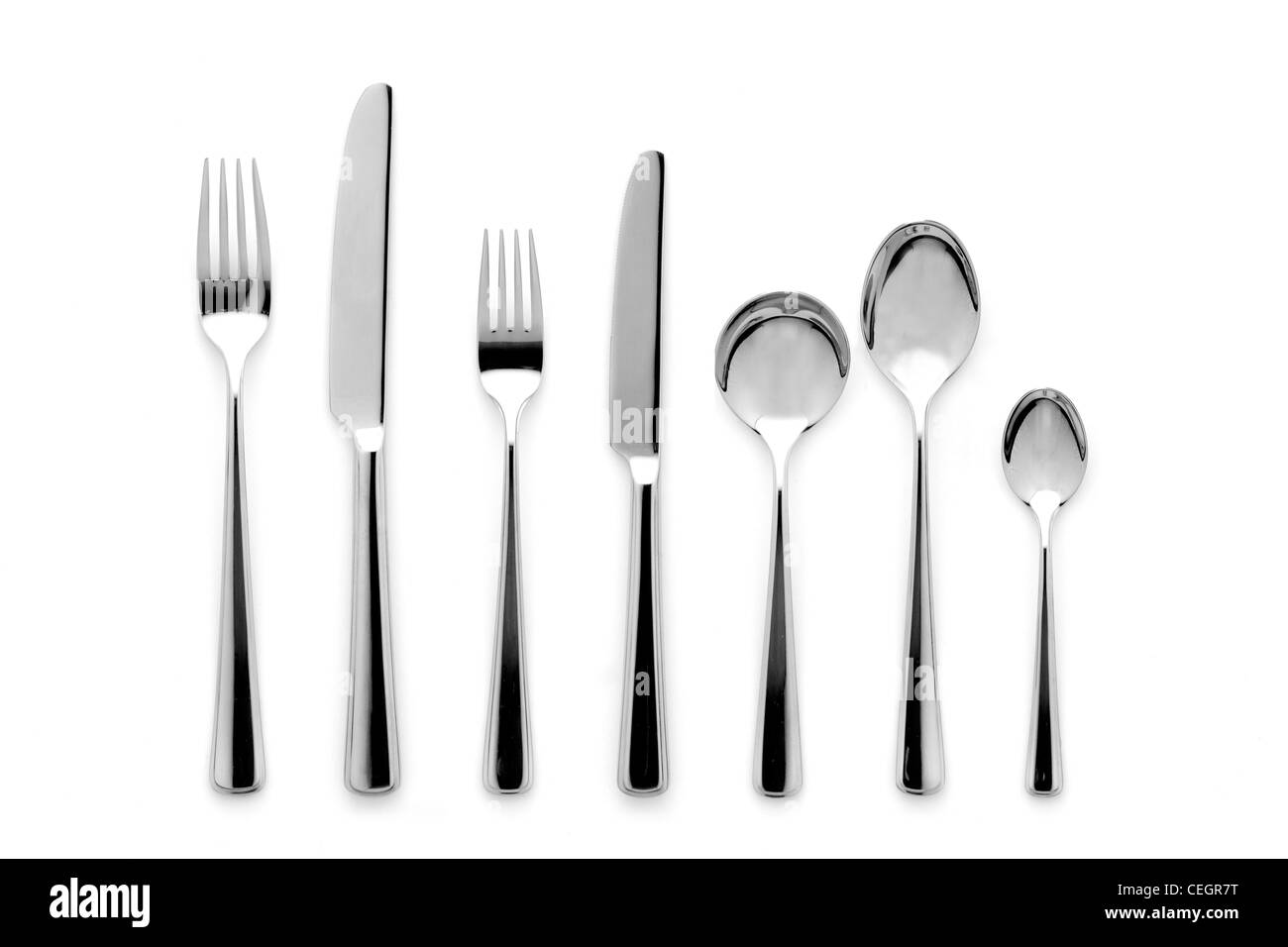 Ancora un colpo di vita di una moderna argento coltelli di acciaio inossidabile, forchette e cucchiai Foto Stock