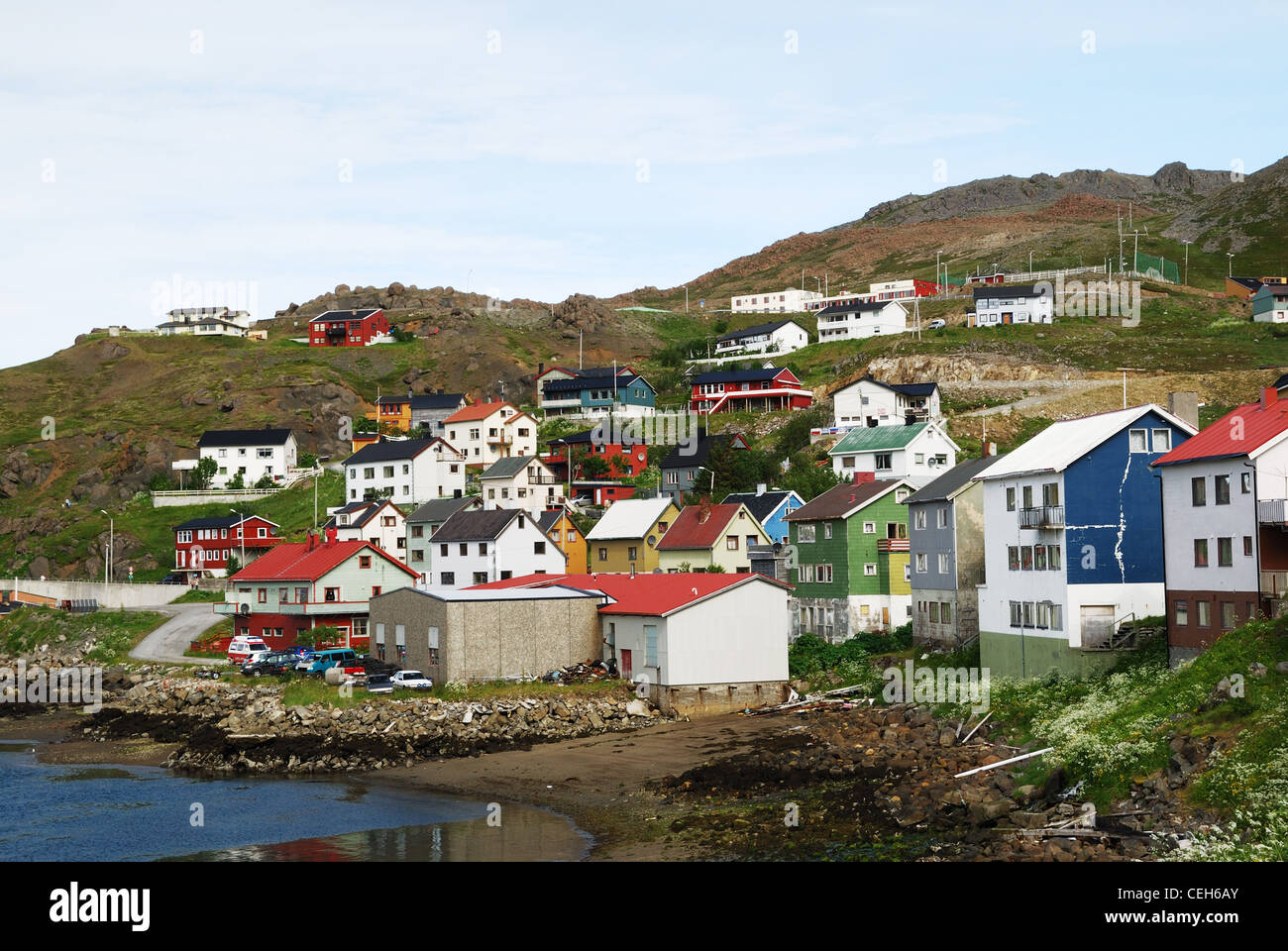 La maggior parte nord del villaggio di pescatori di Mageroya. Foto Stock