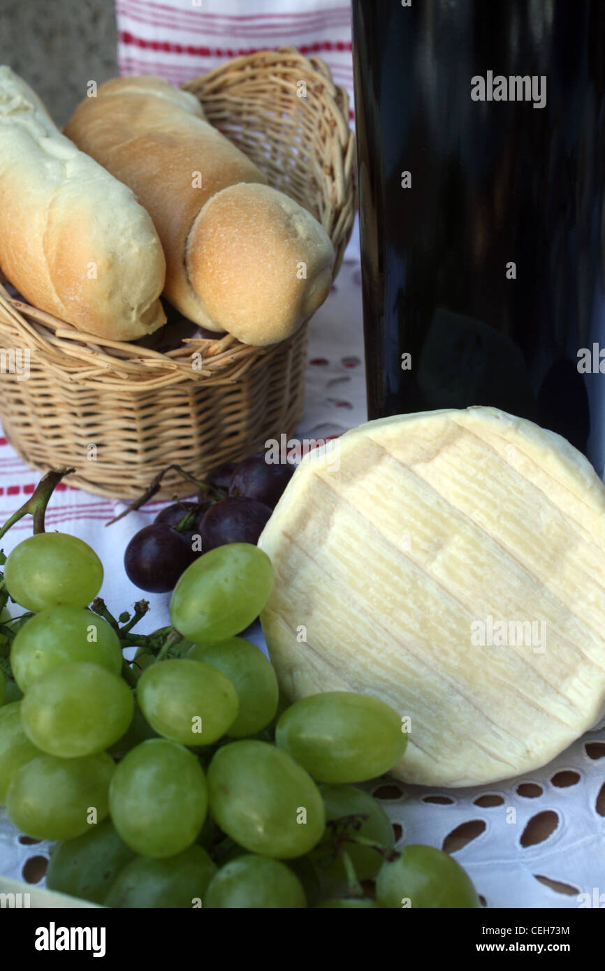 Vino, formaggio e uva Foto Stock