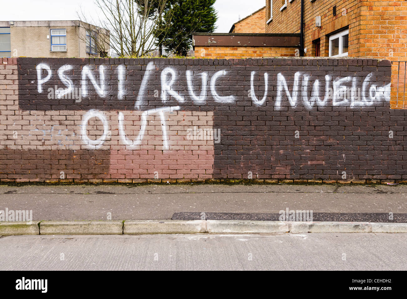Graffiti in Belfast - 'PSNI/RUC sgradito all' Foto Stock