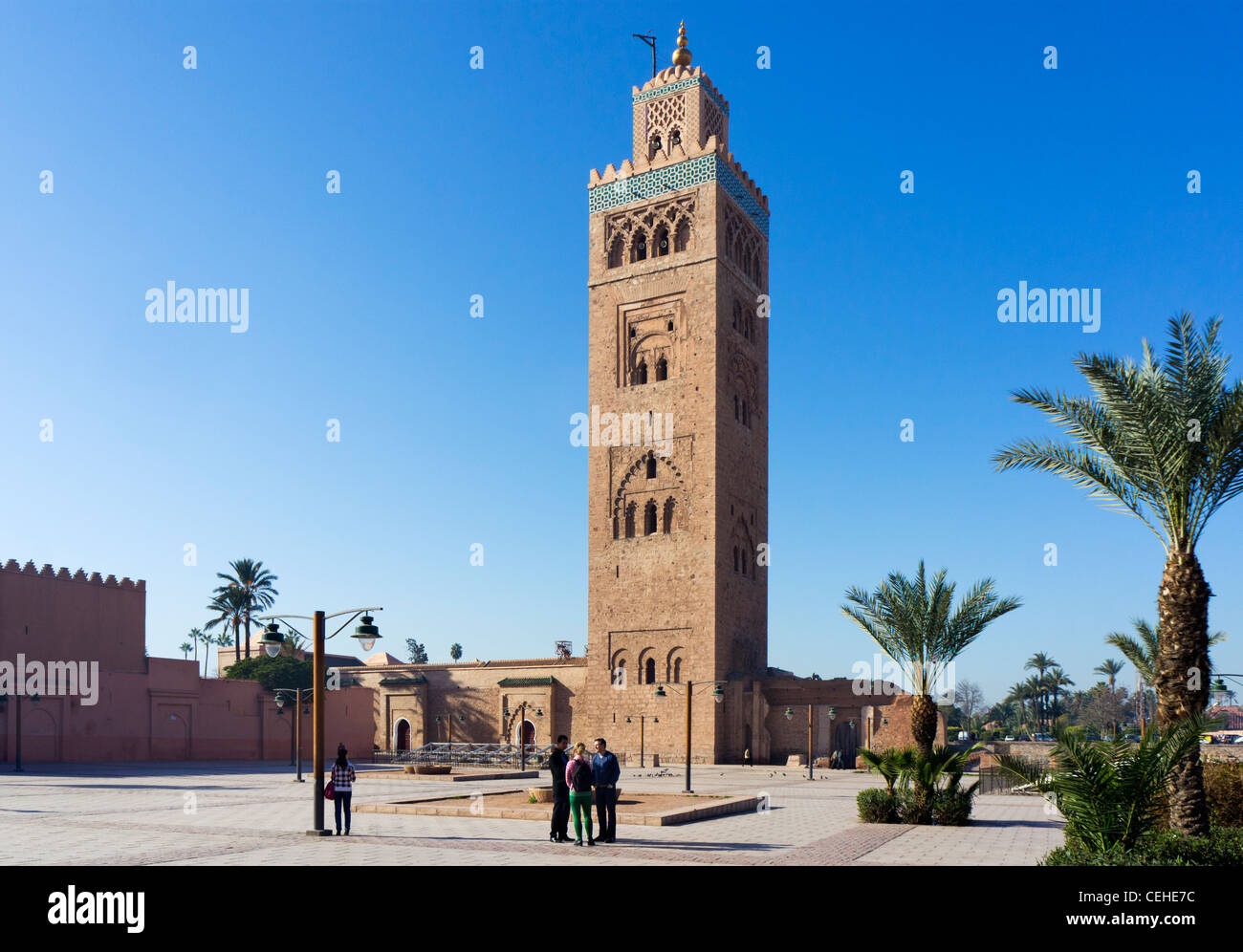 Il minareto della moschea di Koutoubia, Marrakech, Marocco, Africa del Nord Foto Stock