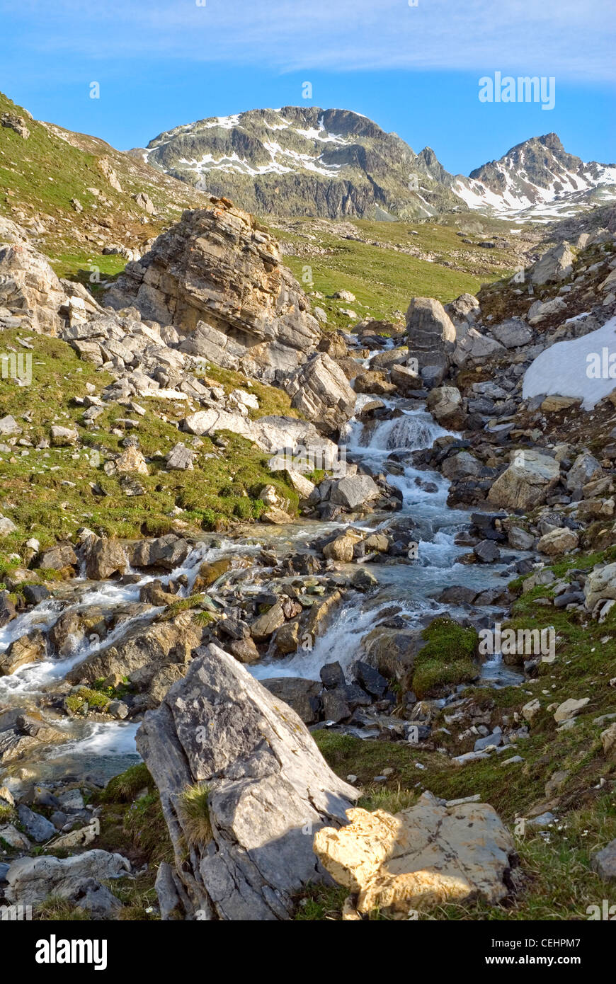 Paesaggio di montagna a Passo dello Julier, Engadina, Svizzera Berglandschaft am JulierPass im Frühjahr, Oberengadin, Schweiz Foto Stock