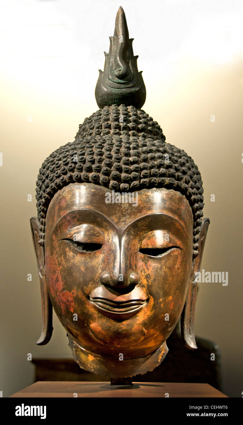 Arte di Buddha Sukhothai 15 Secolo Thai Thailandia bronzo Foto Stock