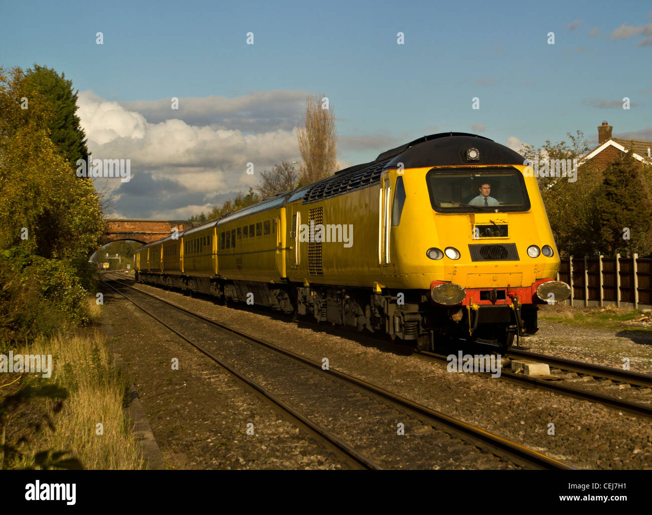 La guida della rete nuova misurazione treno treno ad alta velocità (HST) prove su pista treno, Branston, Burton Upon Trent, Staffordshire. Foto Stock