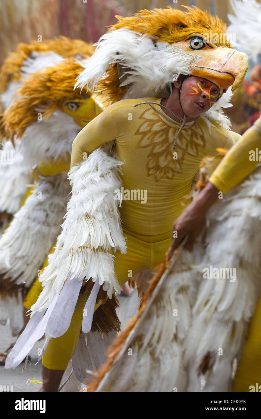 Danzatori tribali,Dinagyang festival 2012,Iloilo City, Filippine Foto Stock