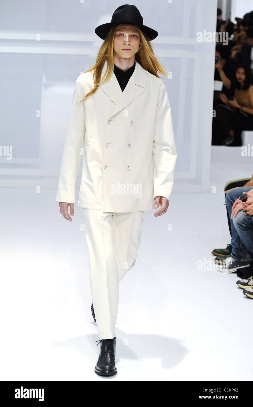 Christian Dior Paris Ready Wear Immagini e Fotos Stock - Alamy