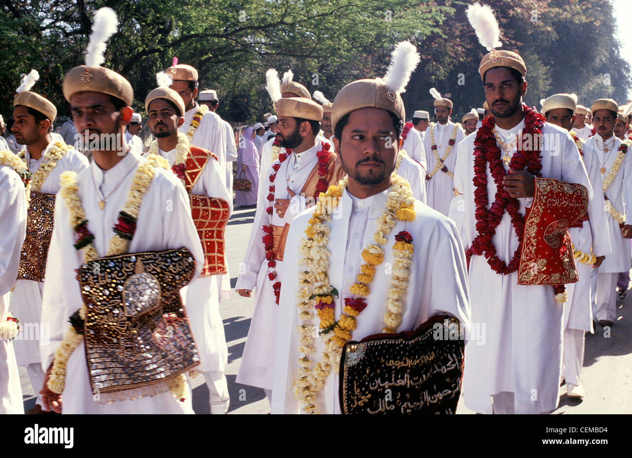 Musulmana sposi appartenenti al dawoodi bohra comunità. Essi partecipano a un matrimonio collettivo ( India) Foto Stock