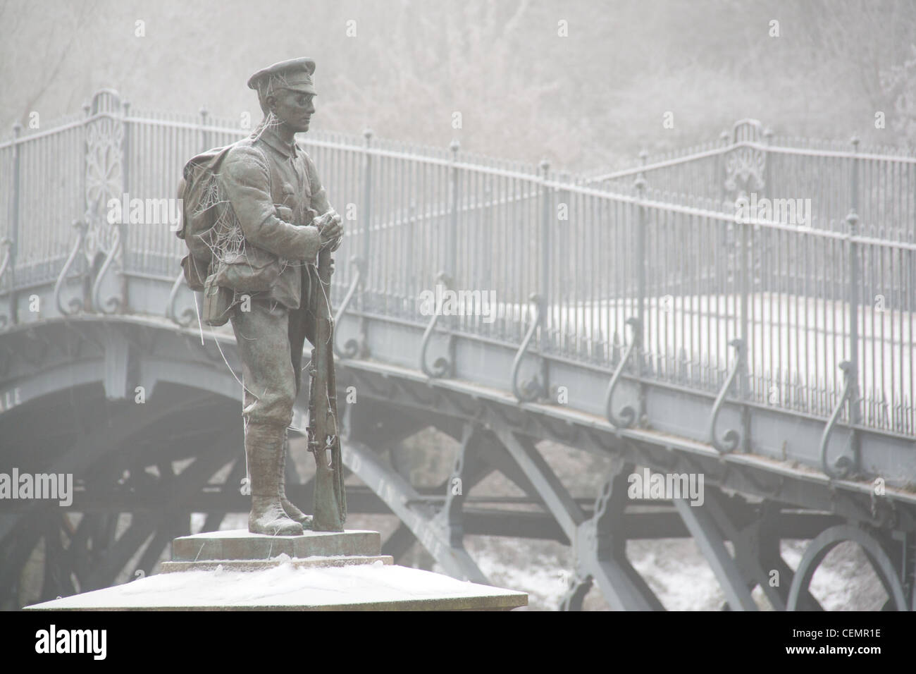 La prima guerra mondiale menorial nella parte anteriore dell'Ironbridge, Telford, Shropshire, Foto Stock