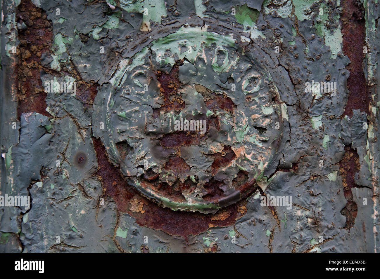 Il vecchio metallo verniciato Warrington tramvia box in Grappenhall Cheshire. Foto Stock