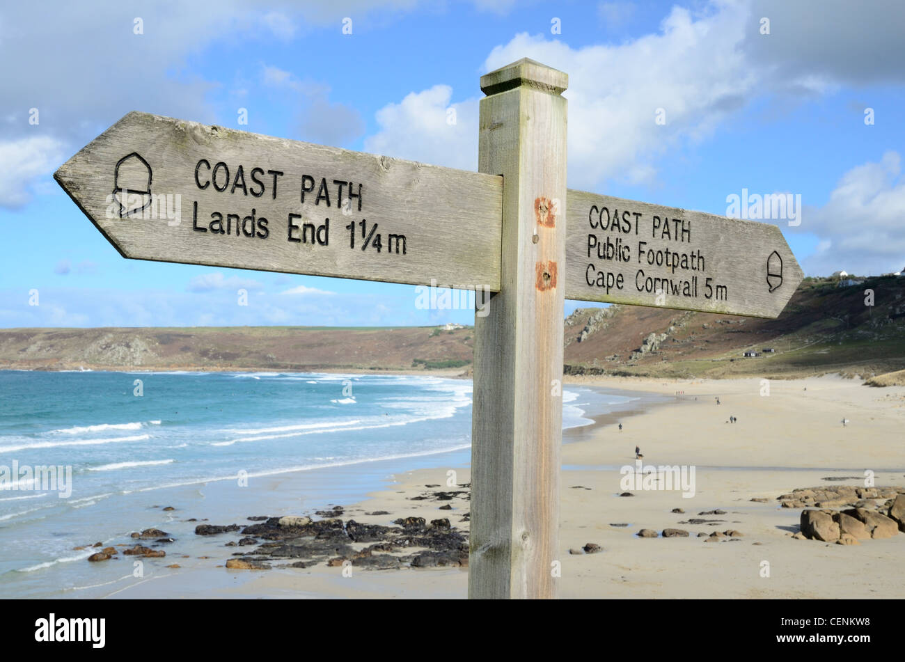South West Coast path segno a Sennen Cove, Penwith, Cornwall Foto Stock