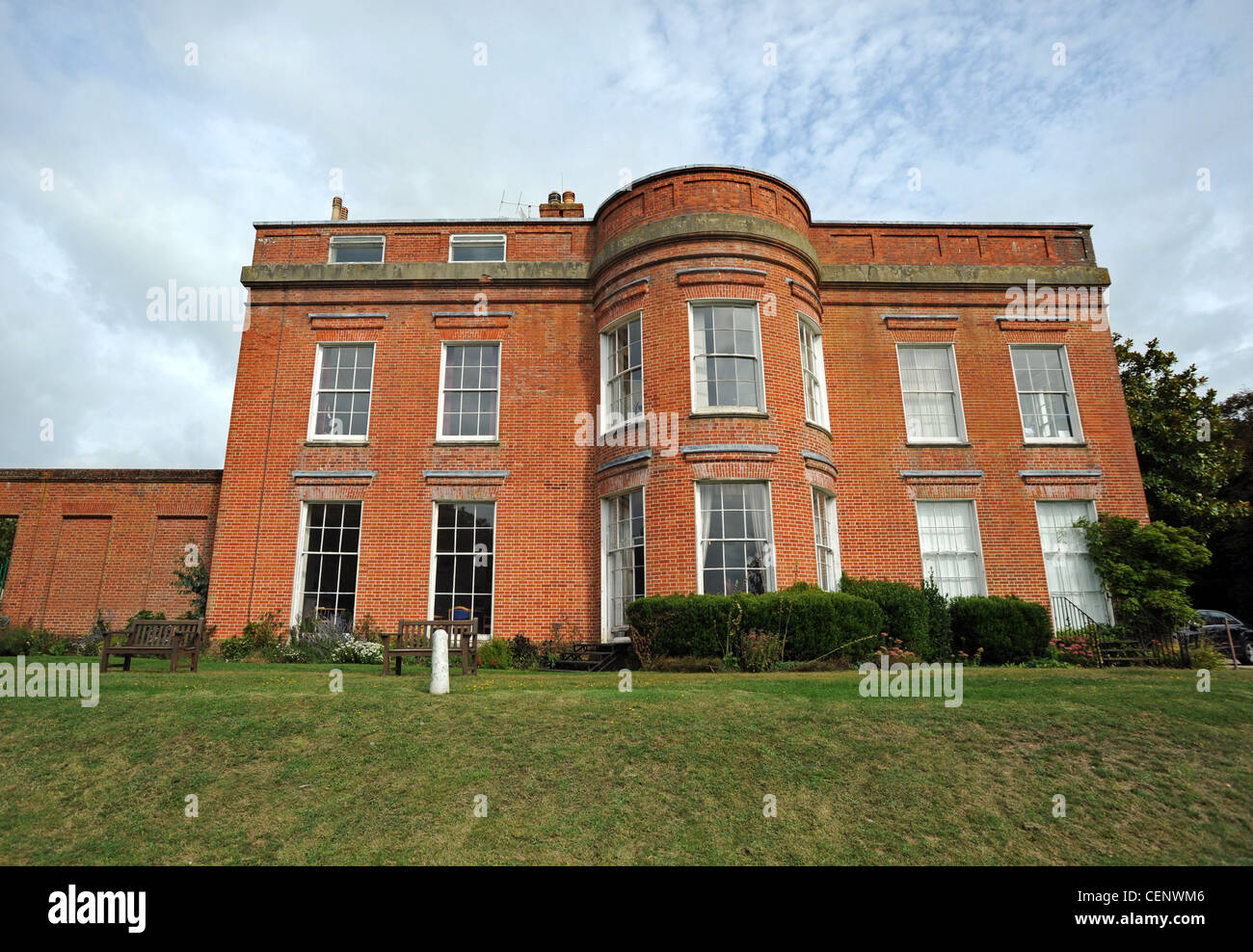 Goring Hall di Bodium Avenue Goring, ex casa della regina madre di famiglia e ora un BMI ospedale privato Foto Stock
