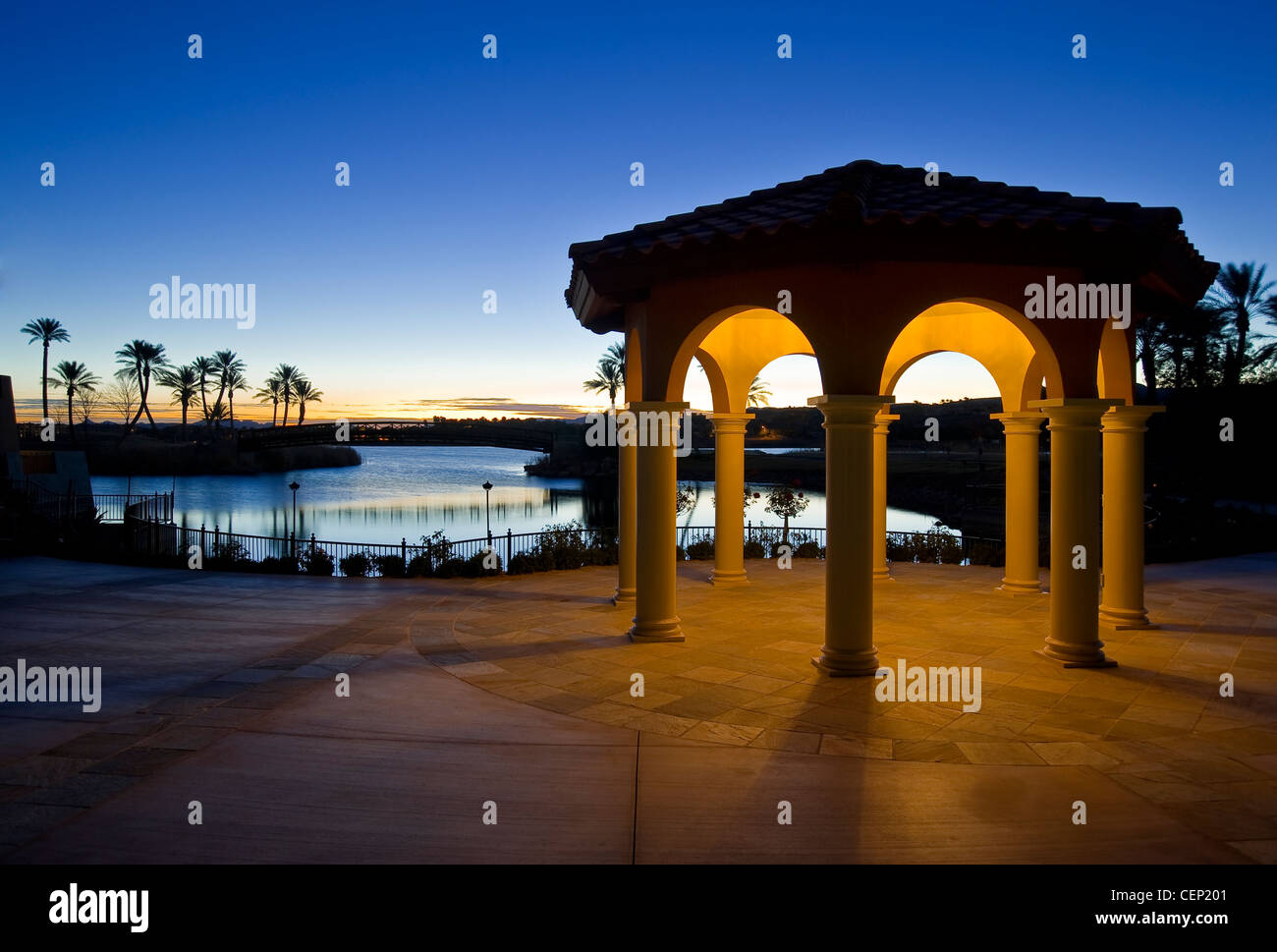 Gazebo e tramonto, Lago Las Vegas Nevada, STATI UNITI D'AMERICA Foto Stock