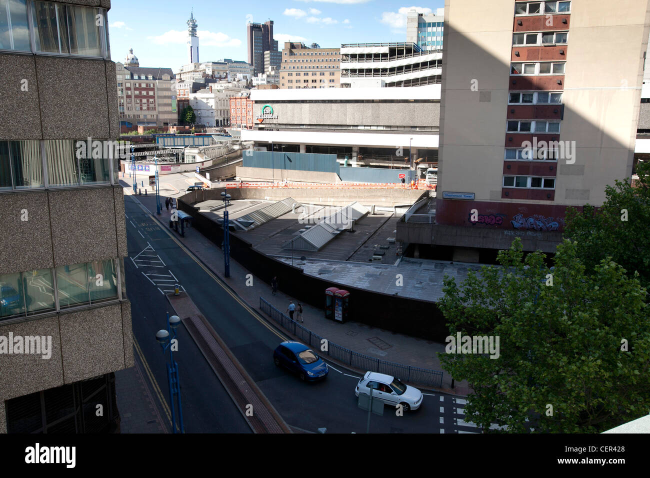 Dalla stazione di New Street prima di costruire il lavoro inizia la nuova stazione ferroviaria e John Lewis Store (in fondo a destra). Foto Stock