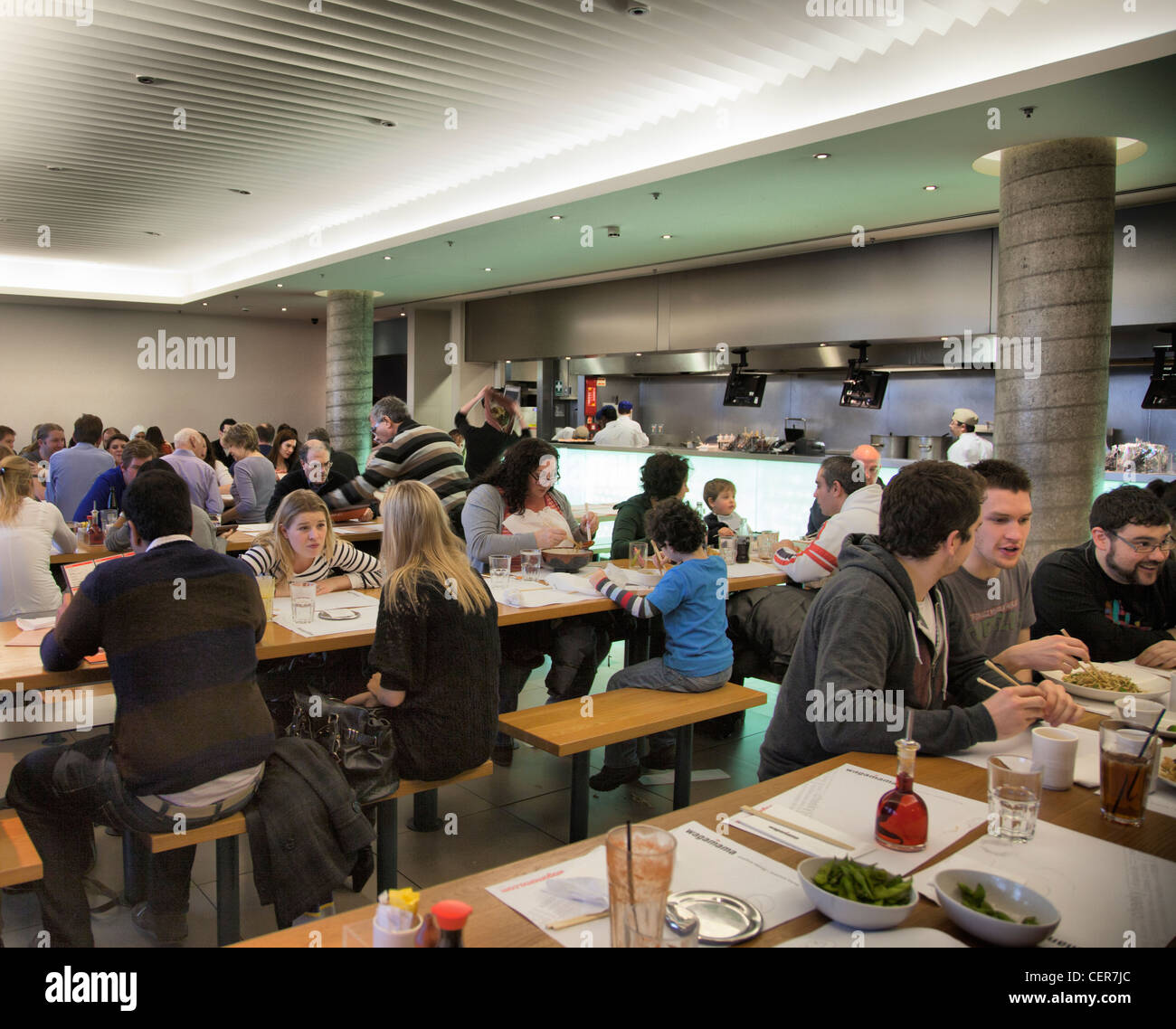 Wagamama Ristorante al Southbank Centre di Londra Foto Stock
