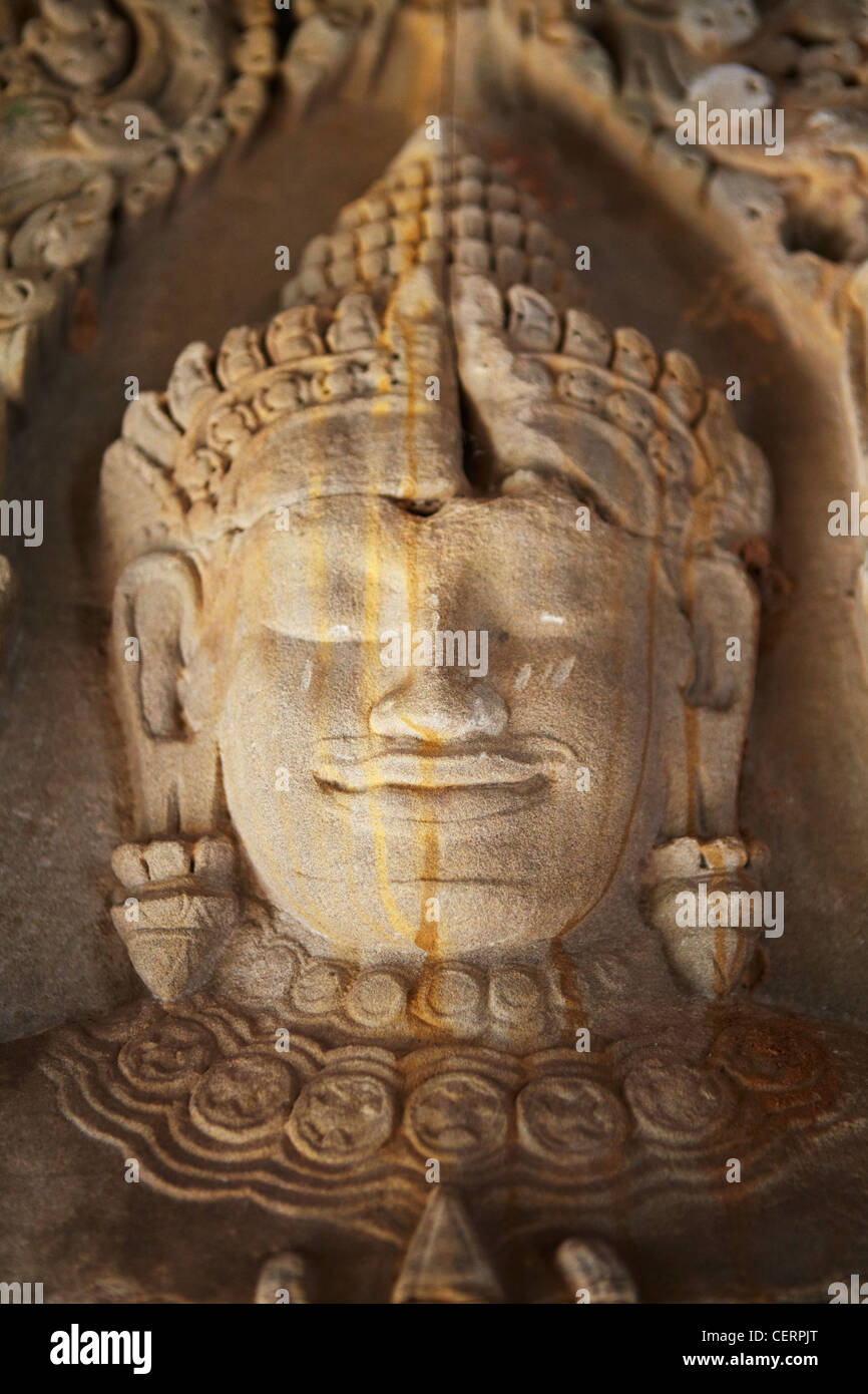 Particolare del fregio in pietra all'interno di Preah Khan temple, Cambogia Foto Stock