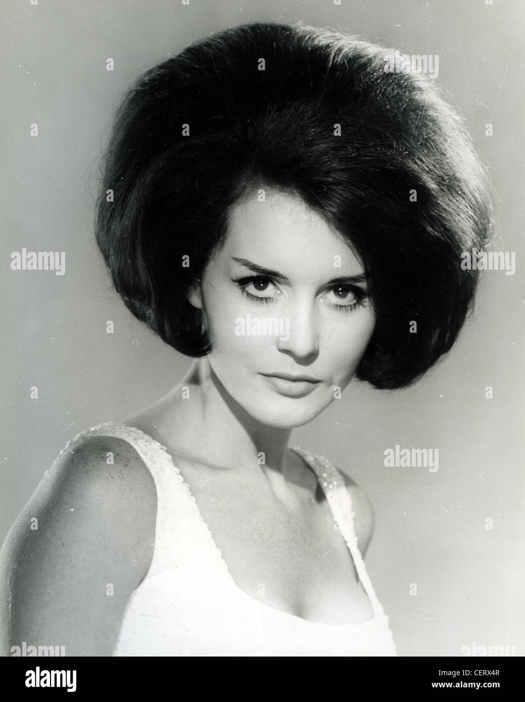 JULIE ROGERS foto promozionale del Regno Unito cantante pop circa 1964 Foto Stock