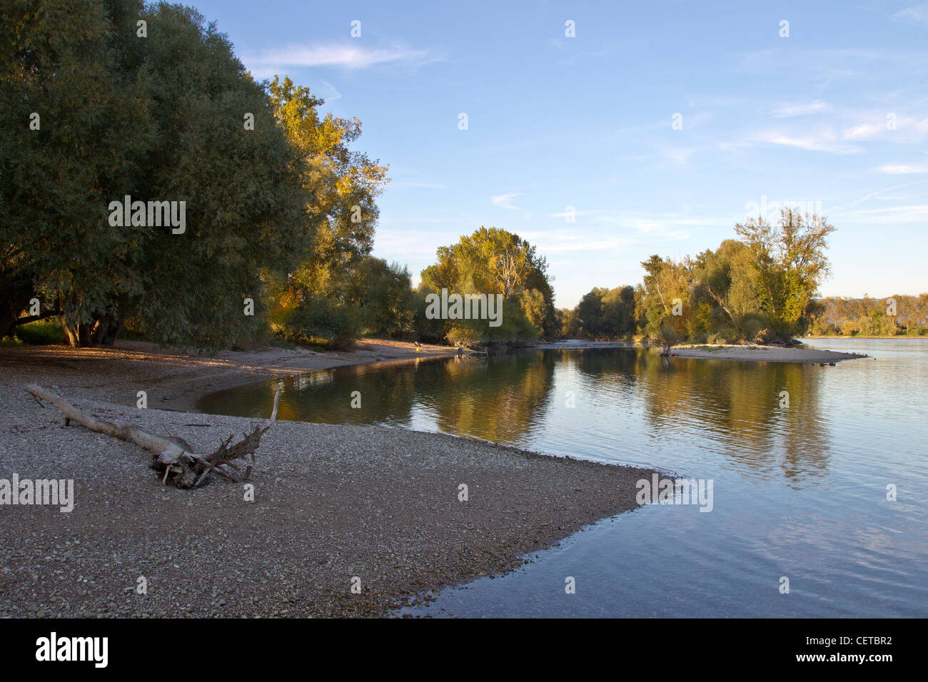 paesaggio fluviale Foto Stock