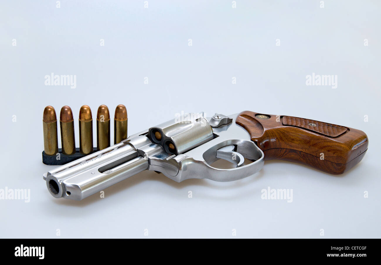 Pistola, revolver, difesa, arma, pistole,pericolo, revolver, Taurus Foto Stock