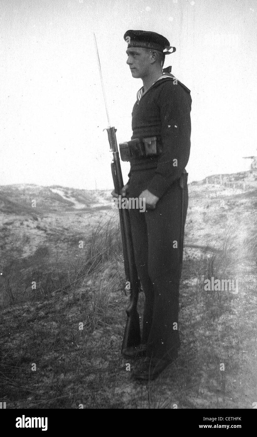 Germania. WW1. Un marinaio Matrossen di WW1 navy sulla riva partito di atterraggio Foto Stock