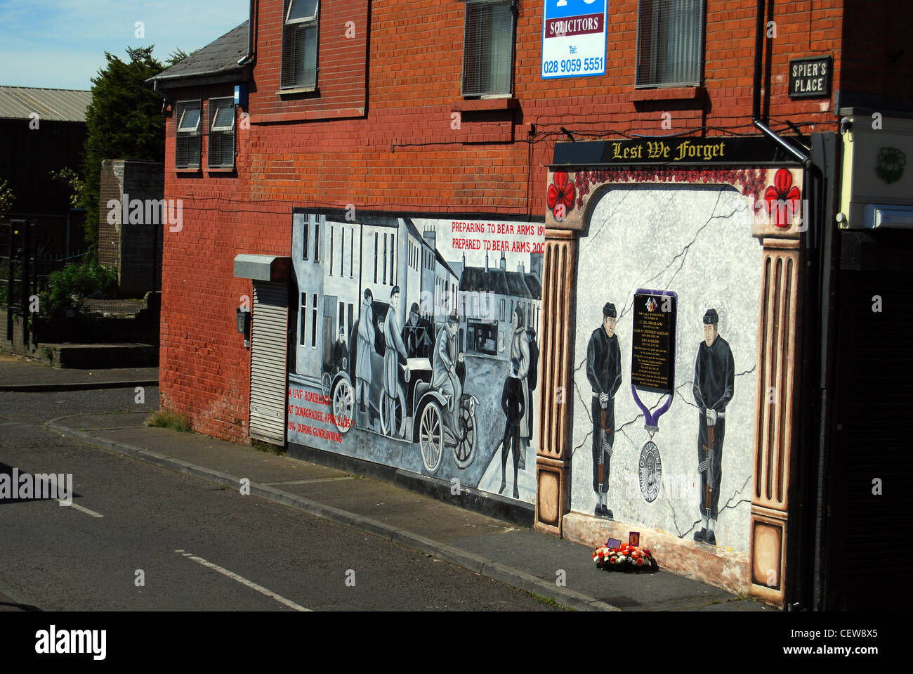 UVF murale nel numero di Belfast 3036 Foto Stock