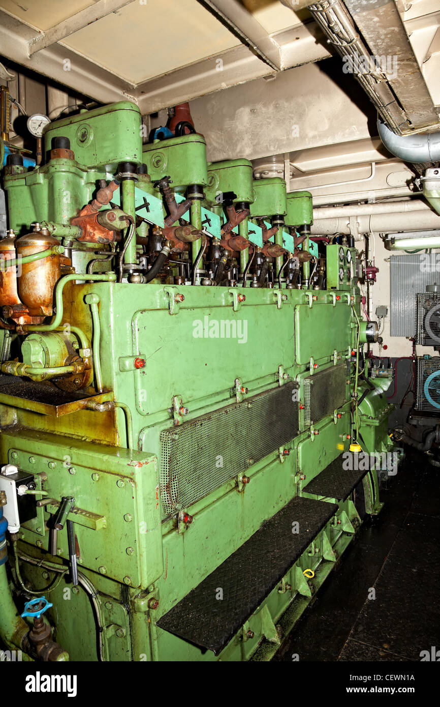 Primo piano della vecchia grande motore navale. Foto Stock