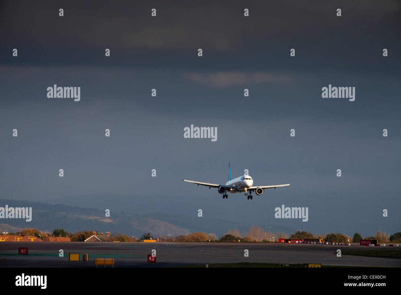 Aeroporto di Manchester nella città di Manchester all'interno di Greater Manchester, UK. Nel 2010 era il 4° aeroporto più trafficato del Regno Unito Foto Stock