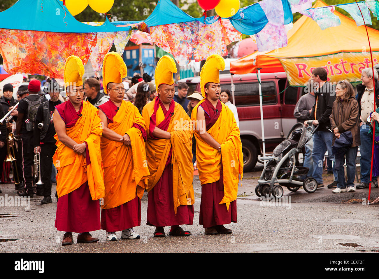 Gaden Shartse Monaci Tibetani Foto Stock