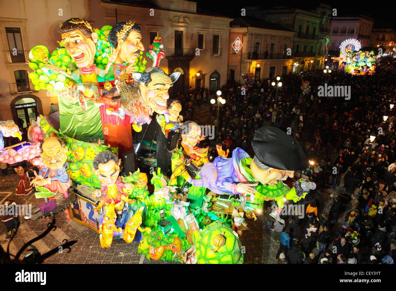 Tradizionali carrelli grottesco al carnevale di Acireale, Catania, Sicilia,  Italia Foto stock - Alamy