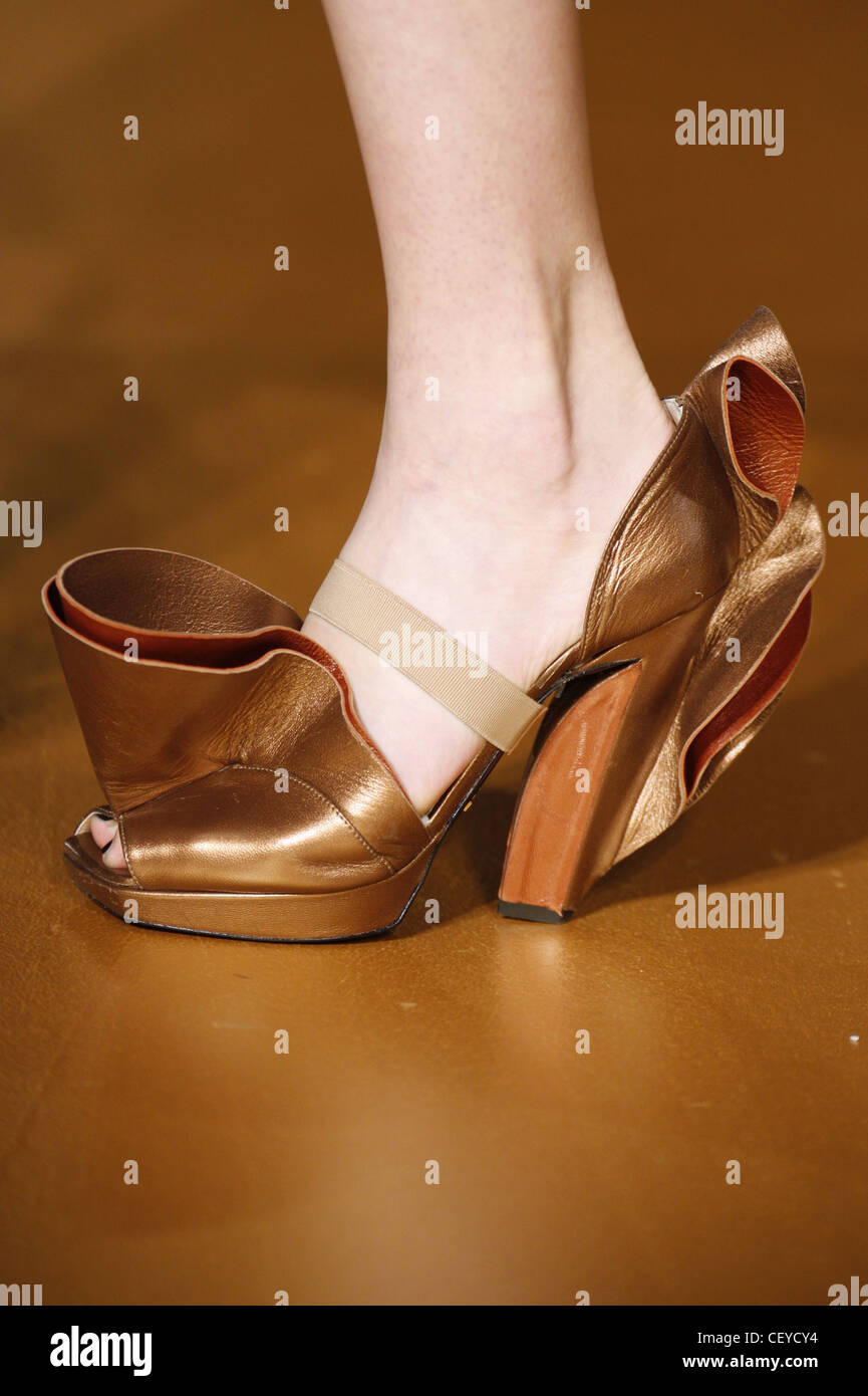 Sandali prada best sale 2019