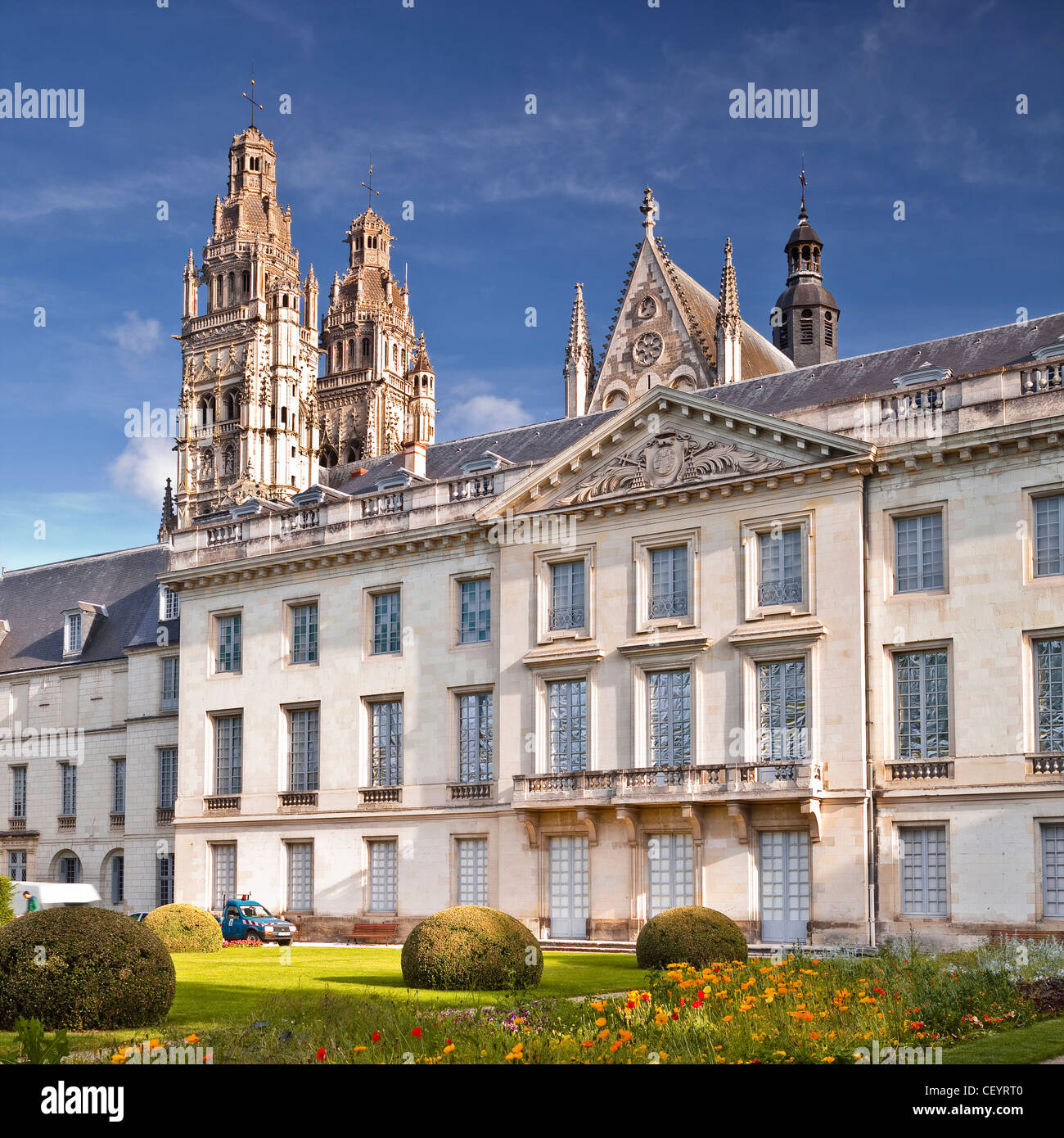 I giardini del Musee de Beaux Arts o il museo delle belle arti, Tours, Indre-et-Loire, Francia, all'interno dell'UNESCO della Valle della Loira. Foto Stock