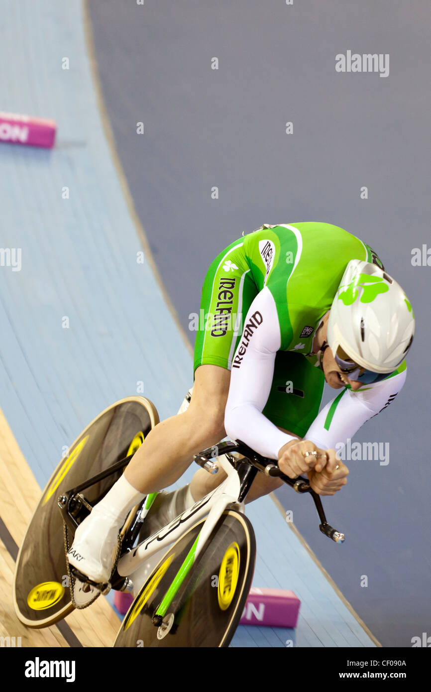 Martyn IRVINE (IRL) Uomini Omnium crono, UCI ciclismo su pista World Cup 2012 parte della London prepara la serie. Foto Stock