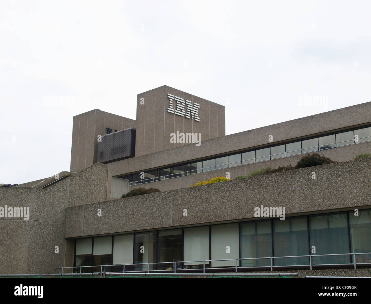 IBM iconica brutalist nuova architettura in London, England, Regno Unito Foto Stock