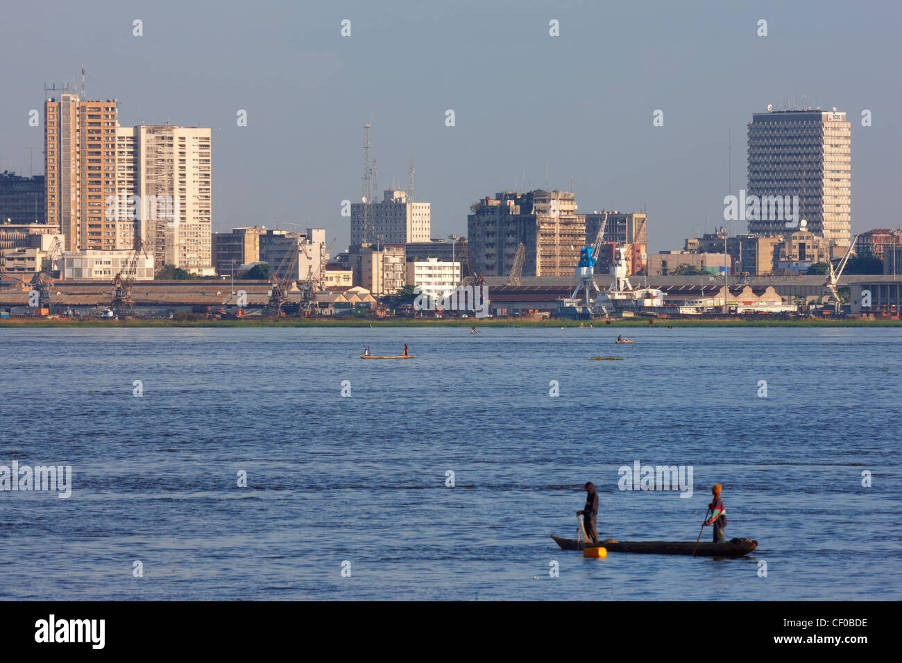 Skyline di Kinshasa, Repubblica Democratica del Congo, Africa Foto Stock