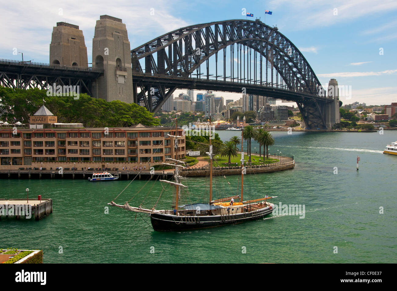 La Barque James Craig entrando Campbell's Cove nel porto di Sydney Australia Foto Stock