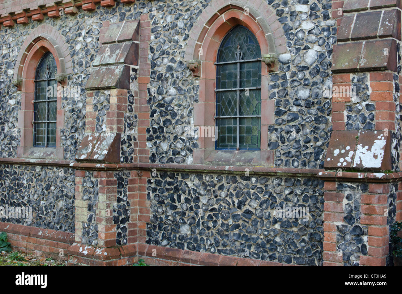 Una cappella nel cimitero di Wymondham, Norfolk, East Anglia, Inghilterra, Regno Unito. Foto Stock