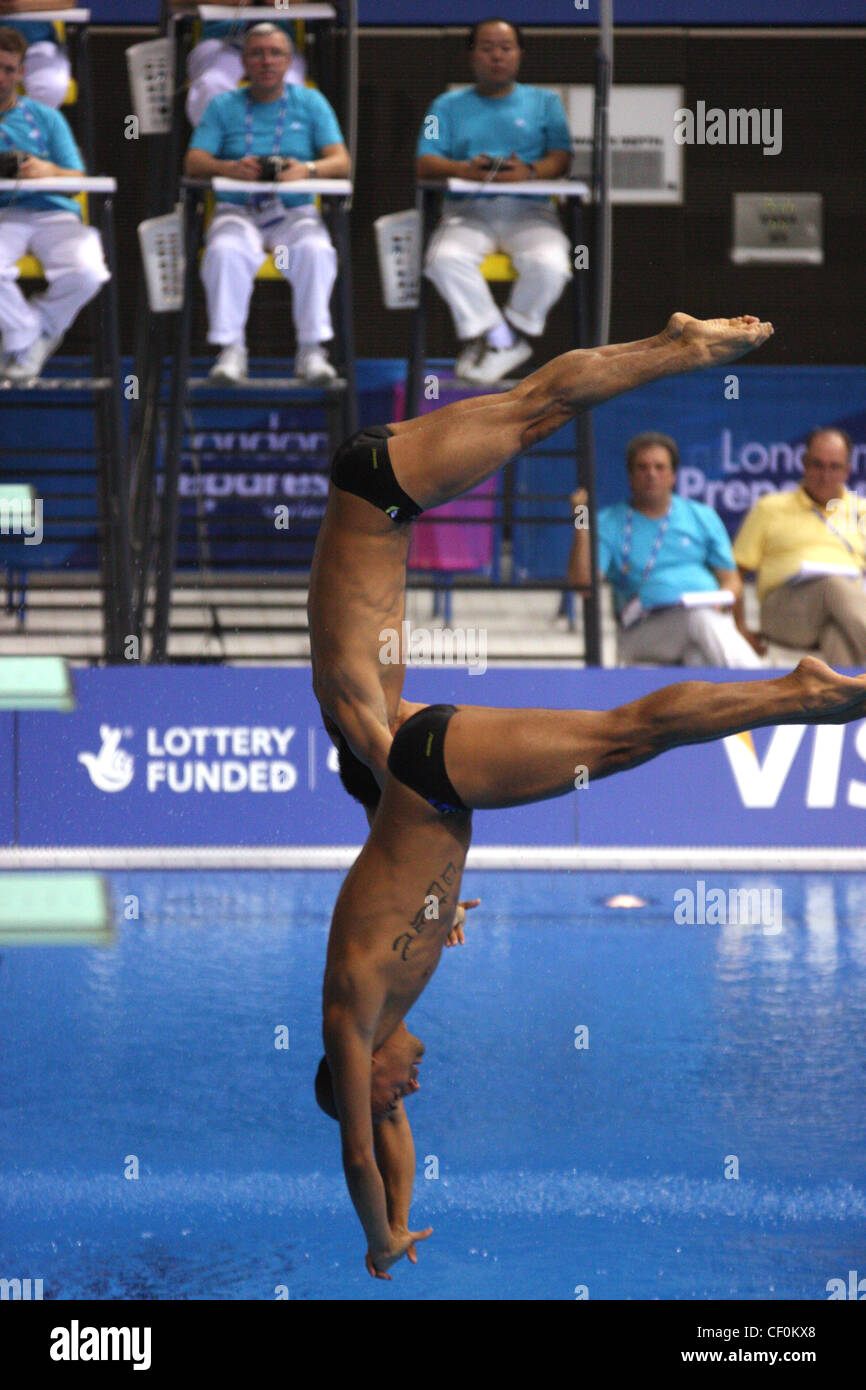 Victor Ortega, Juan Guillermo RIOS (COL) nel sincronizzato 10m Platform al diciottesimo FINA Visa Diving World Cup 2012 Foto Stock