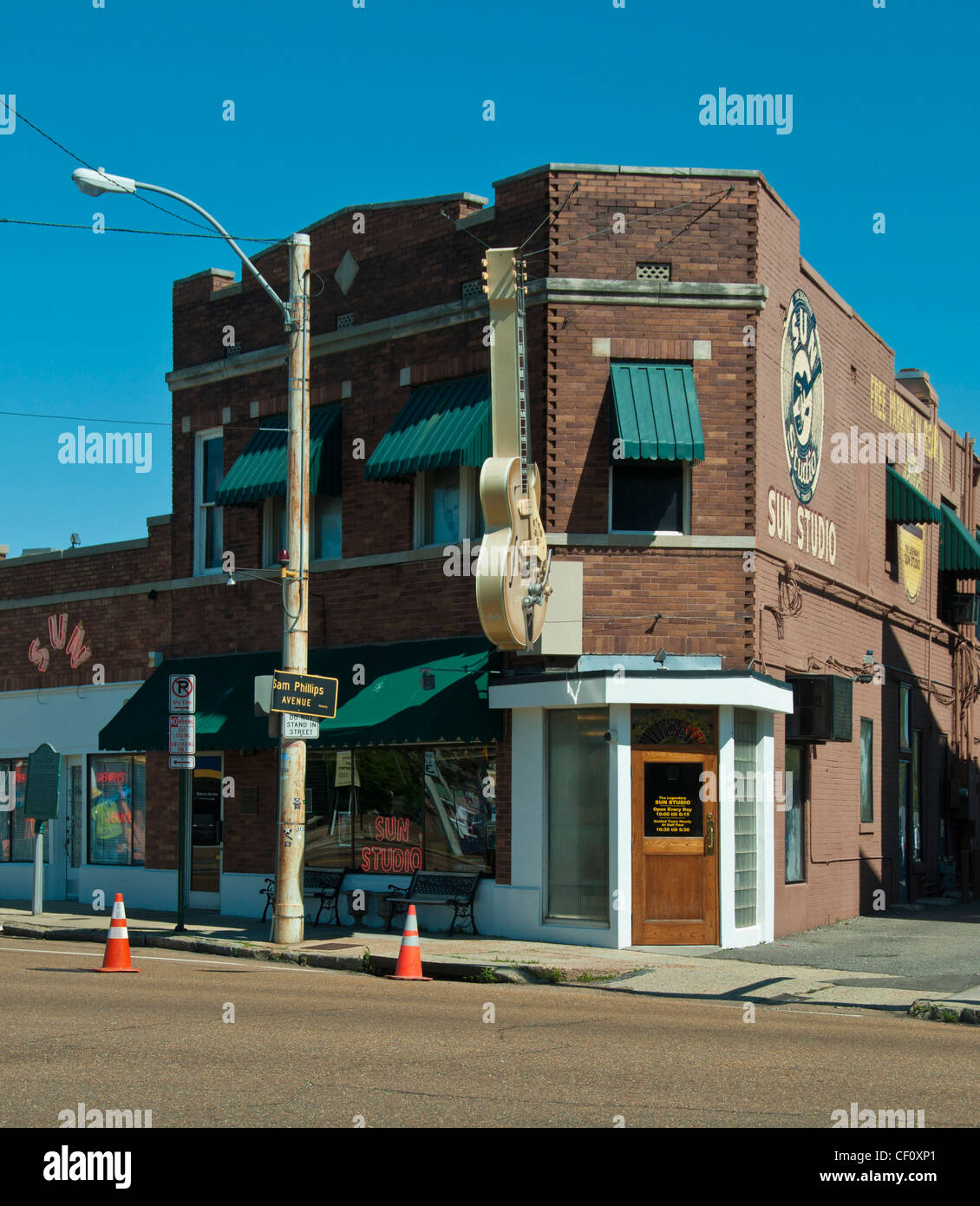 Esterno del vecchio Sun Studio a Memphis, Tennessee dove Elvis Presley registrato le sue prime canzoni Foto Stock