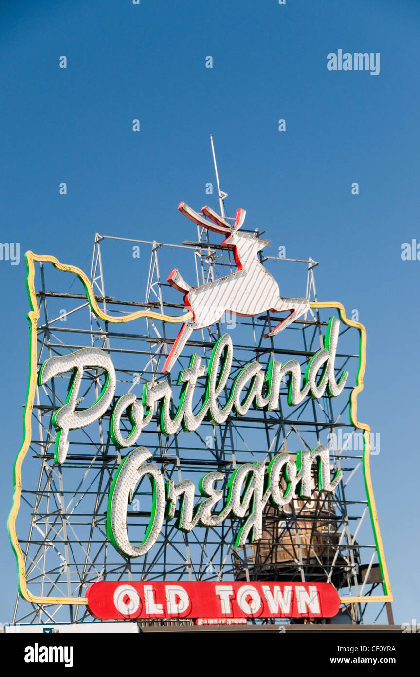 Il Cervo Bianco segno, Portland Oregon Foto Stock