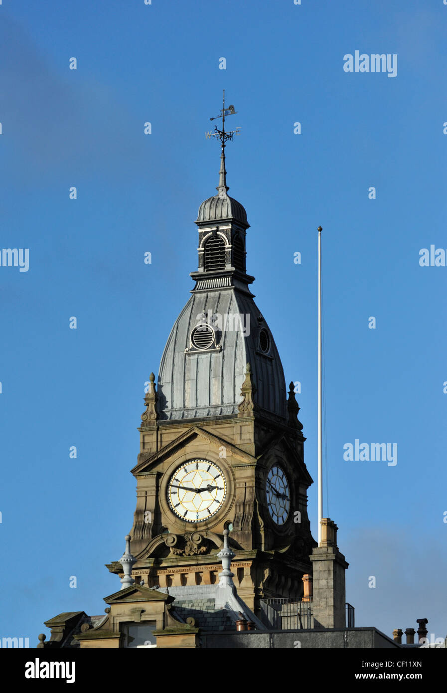 Dettaglio della torre dell'orologio, Kendal Town Hall. Kendal, Cumbria, England, Regno Unito, Europa. Foto Stock