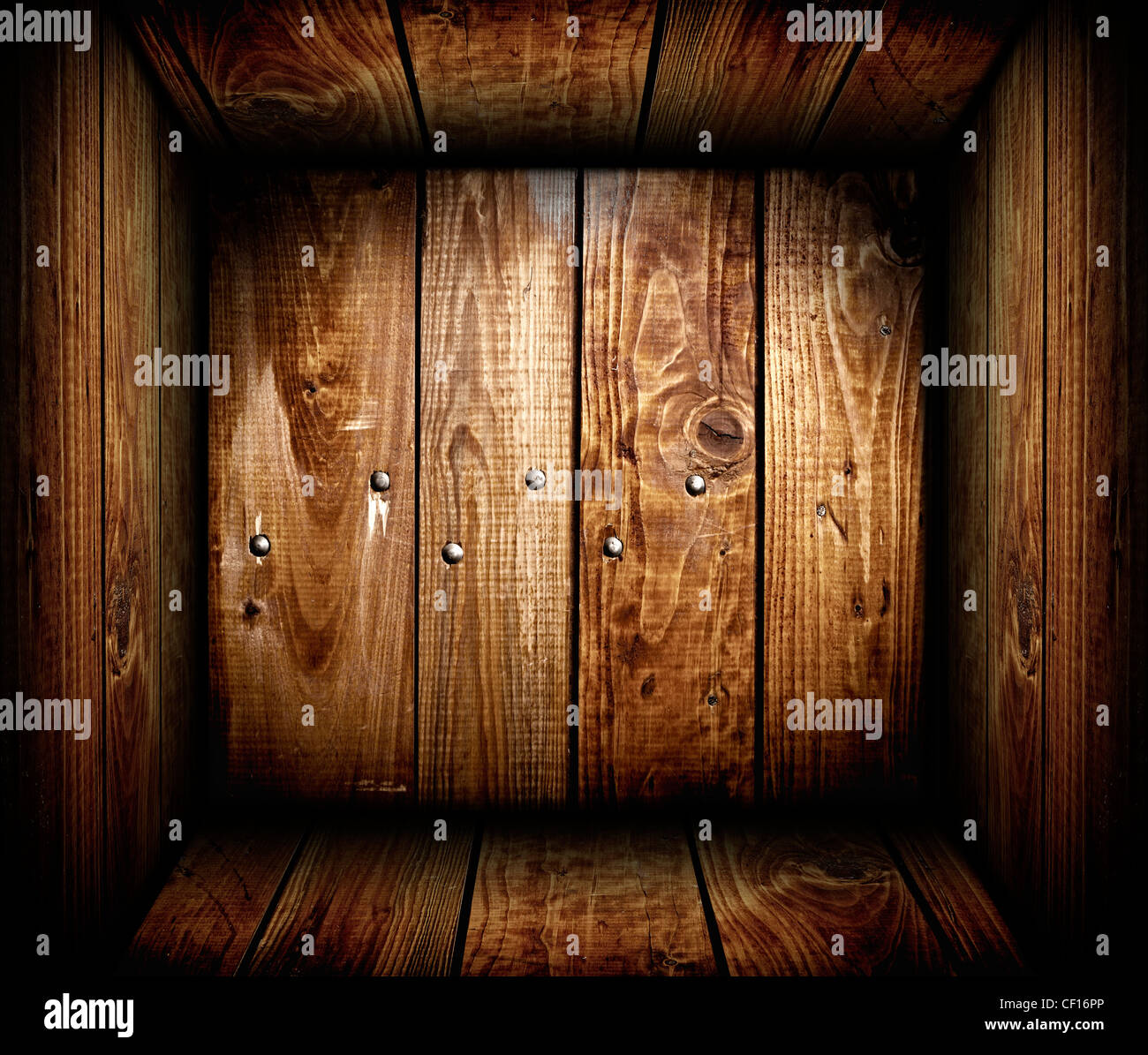 L'interno di un vuoto di gabbia in legno. Scatola di legno Foto Stock