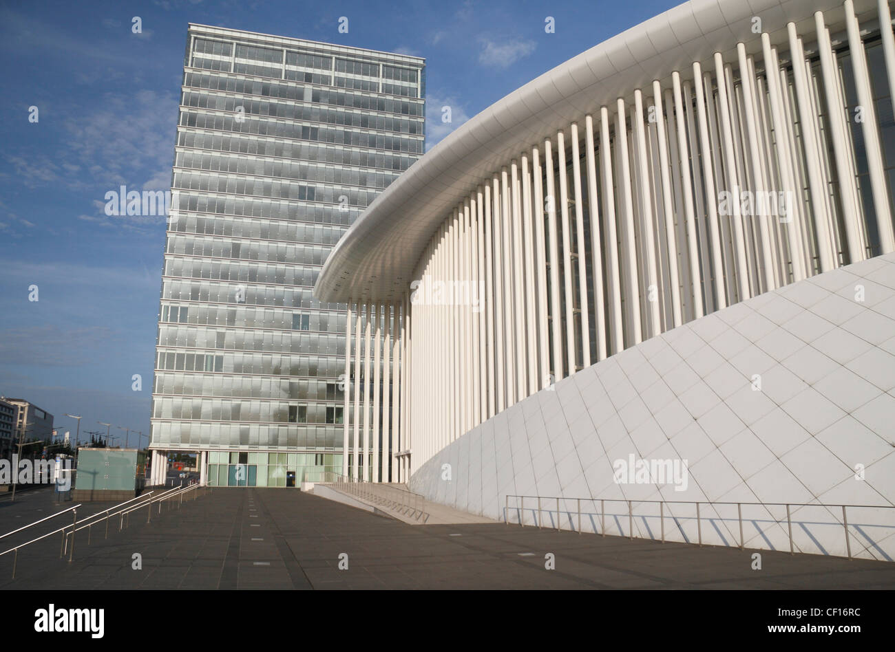 La Philharmonie Luxembourg concert hall di Place de l'Europe, Kirchberg-Plateau, Lussemburgo, l'Europa. Foto Stock