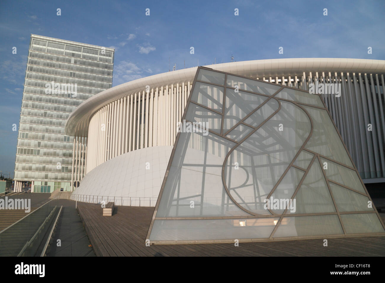 La Philharmonie Luxembourg concert hall a Place de l'Europe, Kirchberg-Plateau, Lussemburgo, l'Europa. Foto Stock