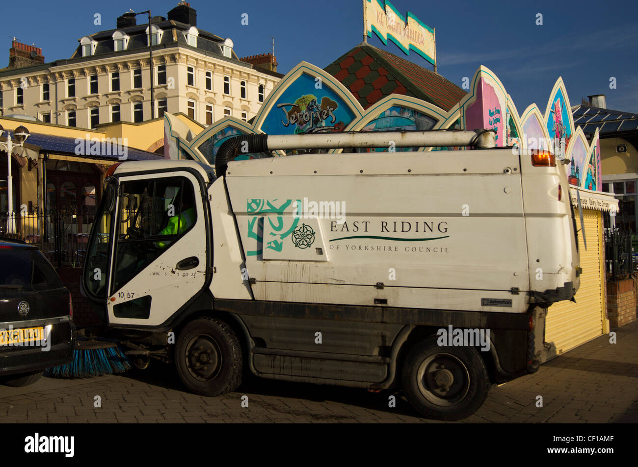 Pulitore di via a Bridlington Foto Stock