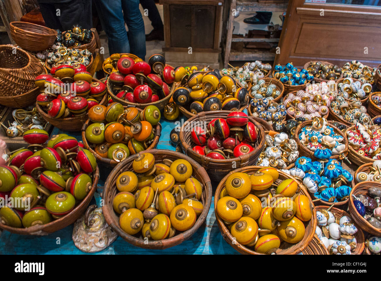 Parigi, Francia, shopping nel quartiere di Montorgueil, 'Passage du Grand Cerf" Design domestico Shop, finestra di visualizzazione Foto Stock