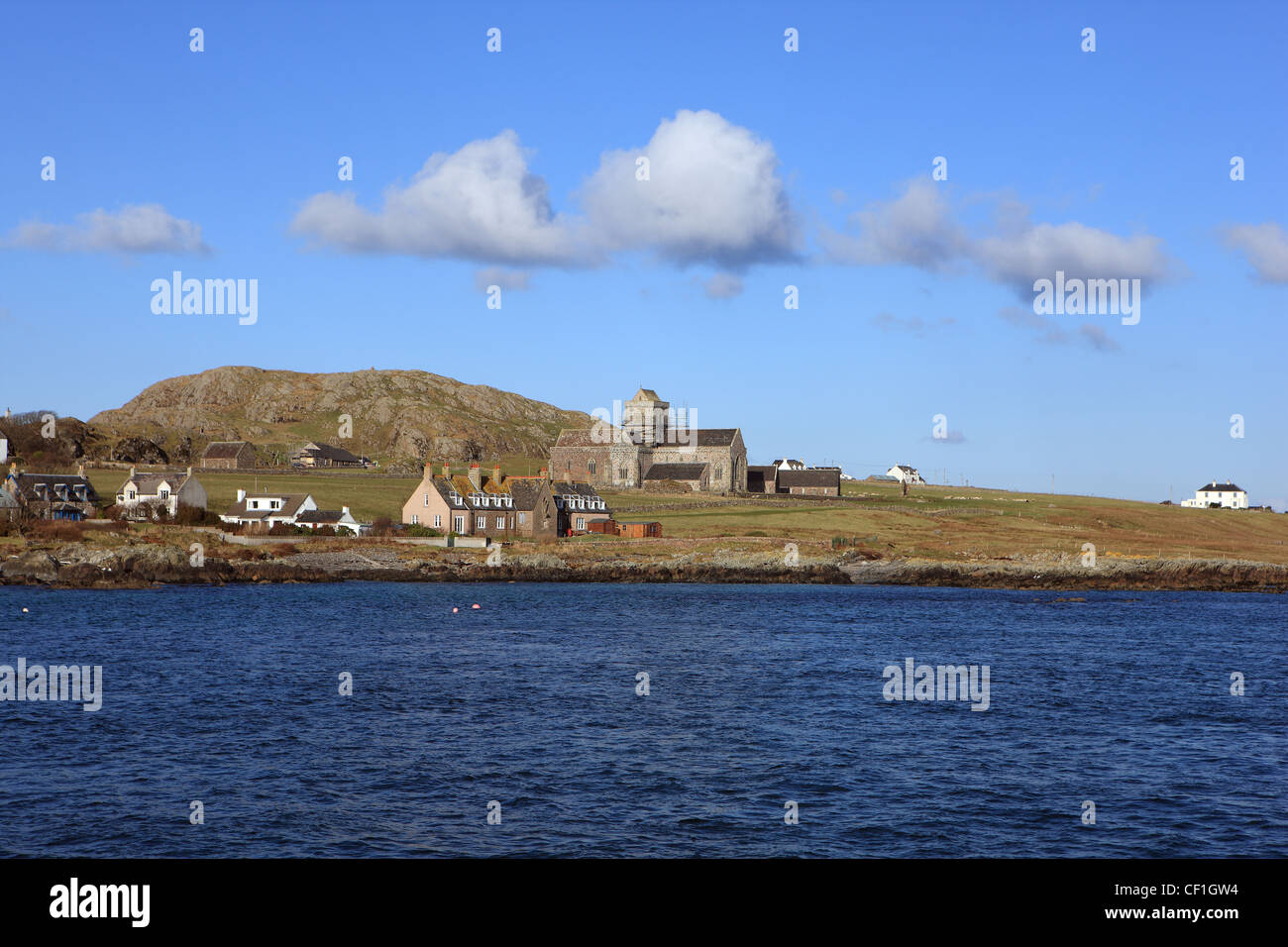 Avvicinando la isola di Iona via mare Foto Stock